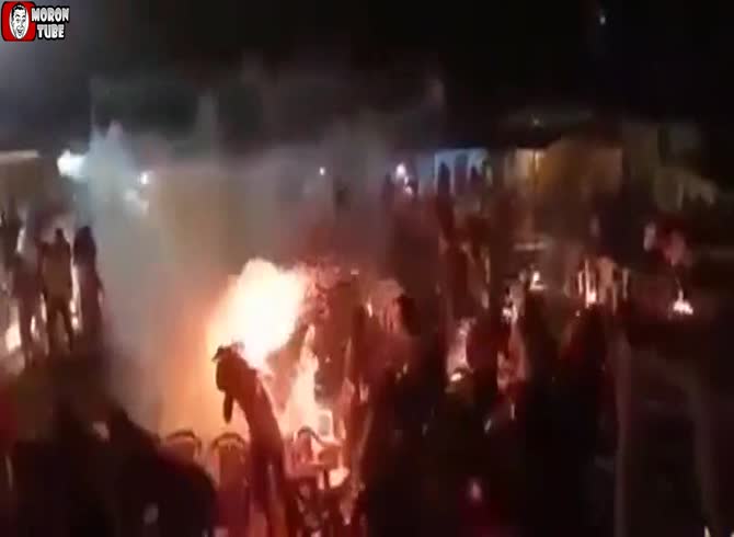Video :Everything explodes around him, he continues to sing